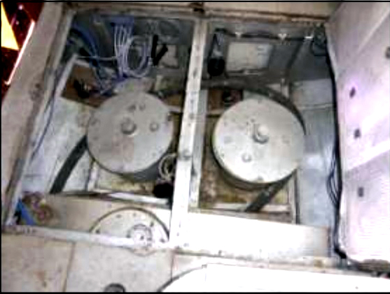 /labrador pogo port and sboard sonar wells..jpg